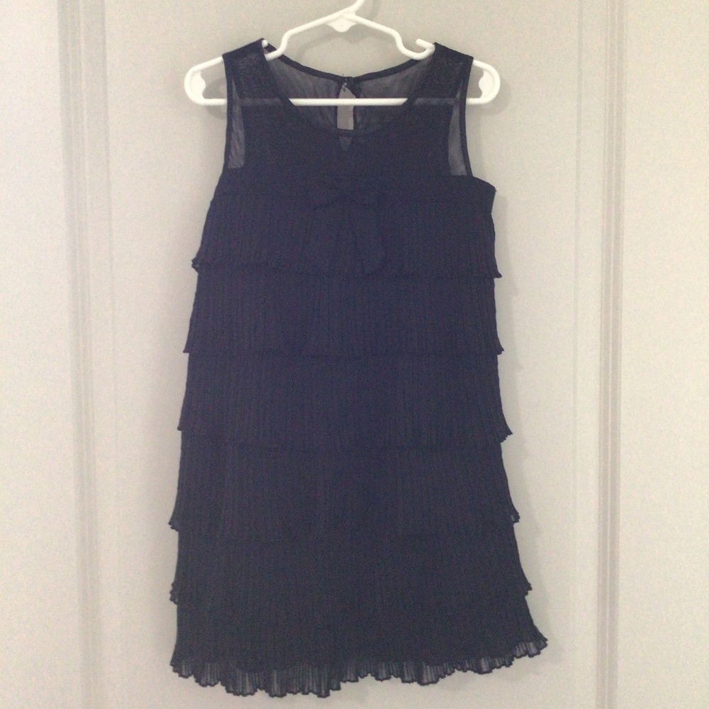 Girls ruffle dress - Picture 1 of 5